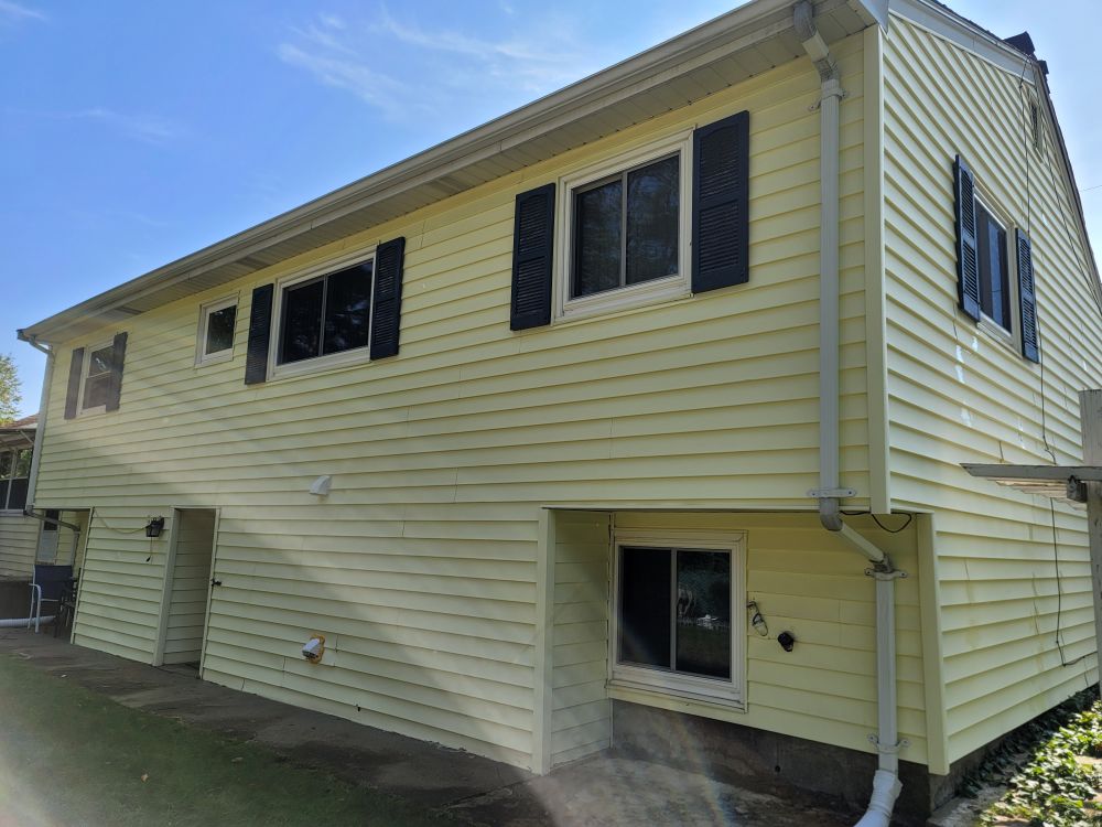 Vinyl Siding Cleaning in Randolph, MA