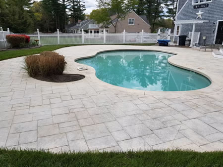 Why summer is the best time for pool deck and patio pressure washing